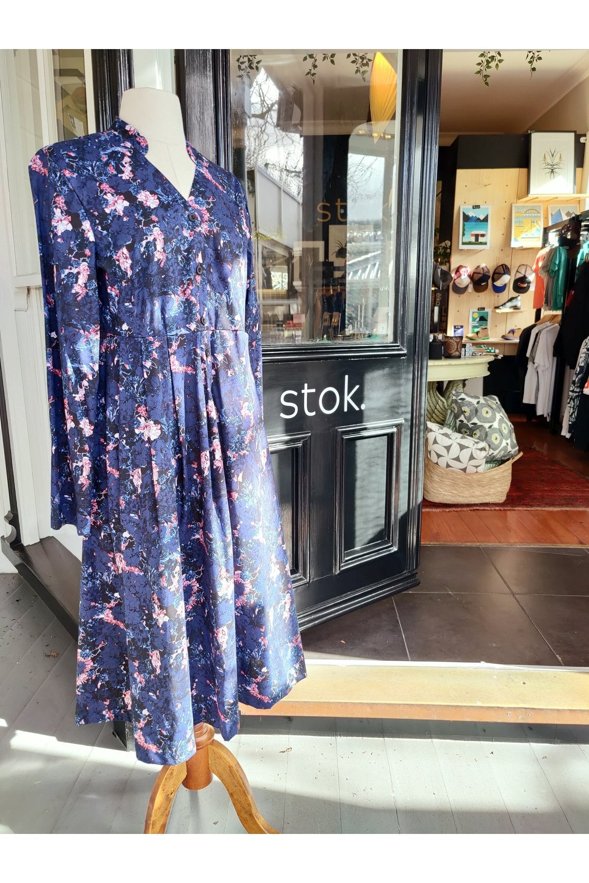 Blue & Black Botanical Long Sleeve Dress