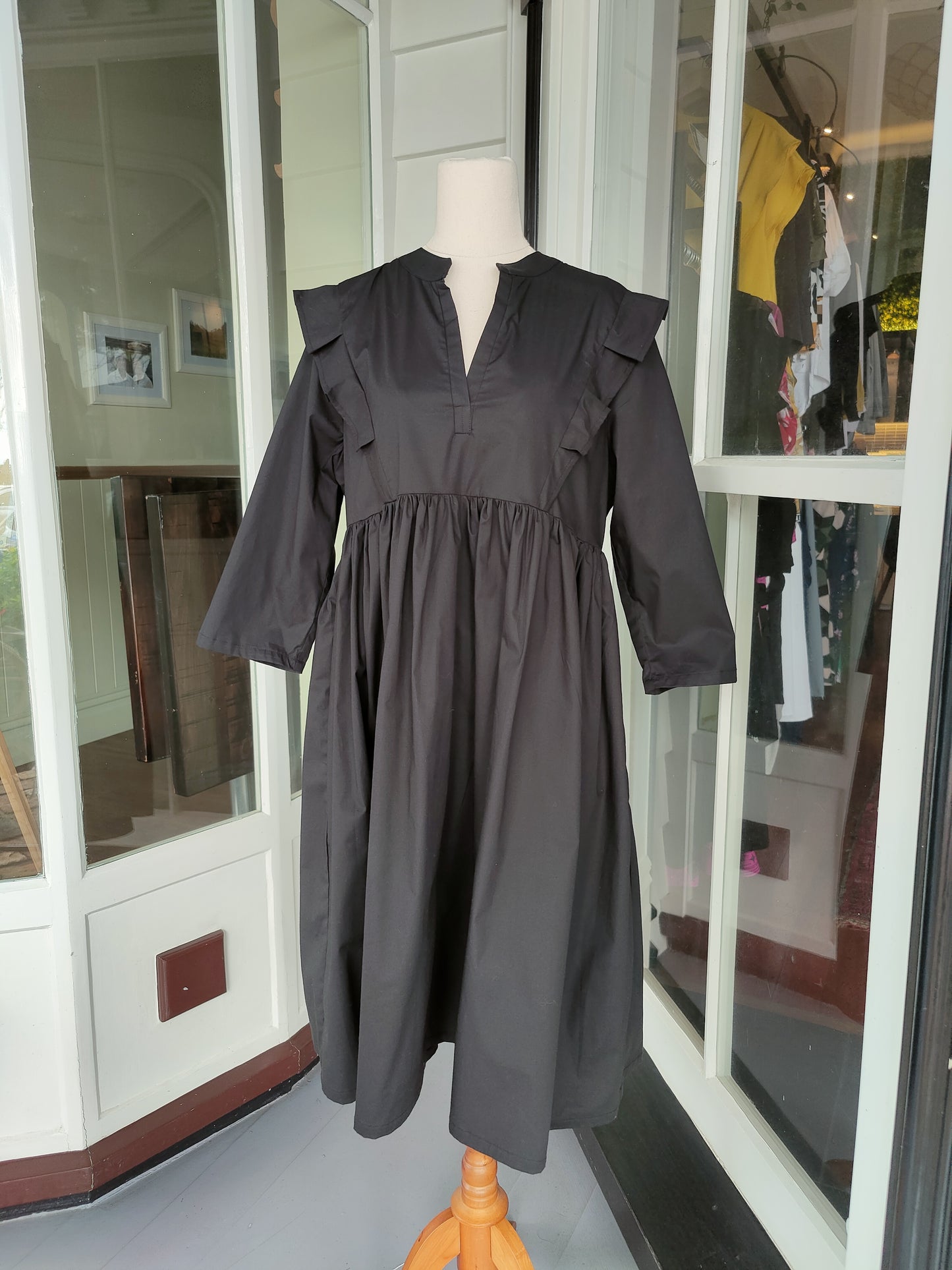 Black Dress - 100% Cotton