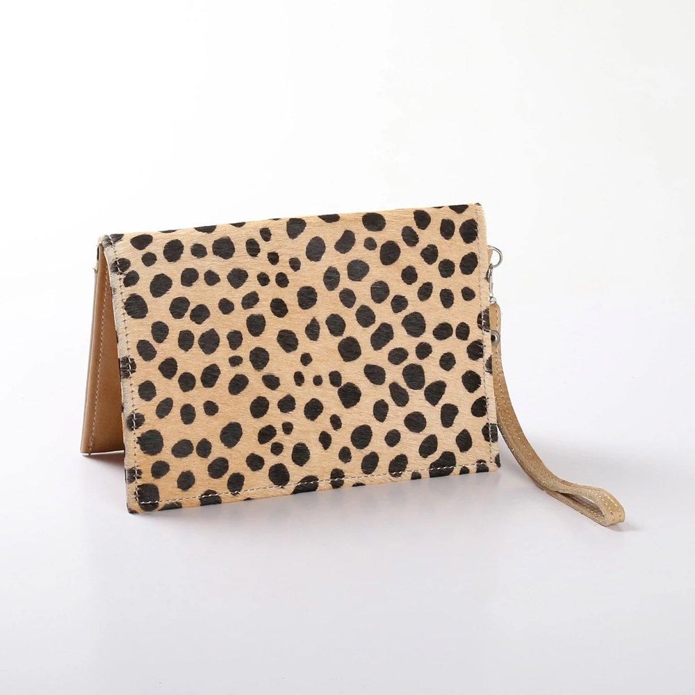 Cheetah Pouch Purse - Beige & Hazelnut - stok.