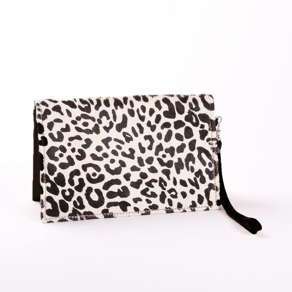 Wild Cat Pouch Purse - White & Black - stok.